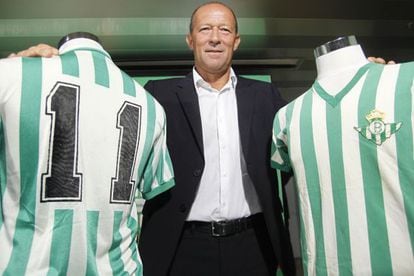 Calderón en su presentación como entrenador del Betis