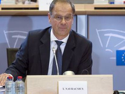 Tibor Navracsics, durante una comparecencia ante el Parlamento Europeo cuando era comisario, en 2019.