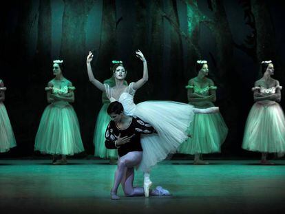 El Ballet Nacional de Cuba durante &#039;Giselle&#039;.