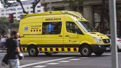 Una ambulancia del SEM, en una foto de archivo.