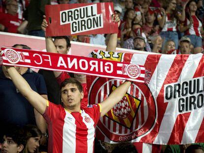 Aficionados del Girona. 