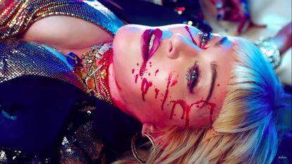 Madonna en una escena del videoclip 'God Control'.