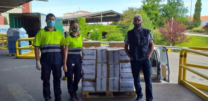 La Fundación Cofares ha entregado, desde marzo, 100.000 donaciones entre productos de higiene corporal, alimentos infantiles, material sanitario y medicamentos y forros polares para combatir la pandemia.