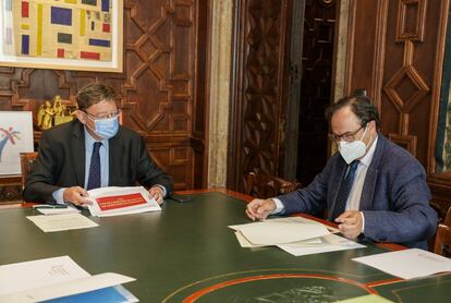 Ximo Puig y Vicent Soler en la reunión de este martes por la Ley de acompañamiento de los presupuestos de 2021.