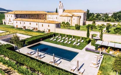 Vista del hotel Abadía Retuerta, en Sardón de Duero (Valladolid).