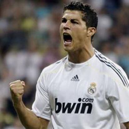 El jugador portugués celebra un gol en un partido de pretemporada del Real Madrid.