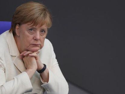 La canciller alemana, Angela Merkel, tras su discurso ante el Bundestag. 