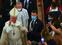El papa Francisco saluda a sus fieles, en la catedral de Saint Joseph, este sábado en Bagdad.