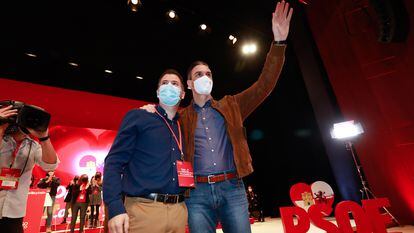 Luis Tudanca y Pedro Sánchez en el congreso del PSOE de Castilla y León.
