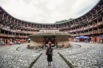 Interior de un tulou, fortaleza tradicional de la isla de Xiamen, en China.