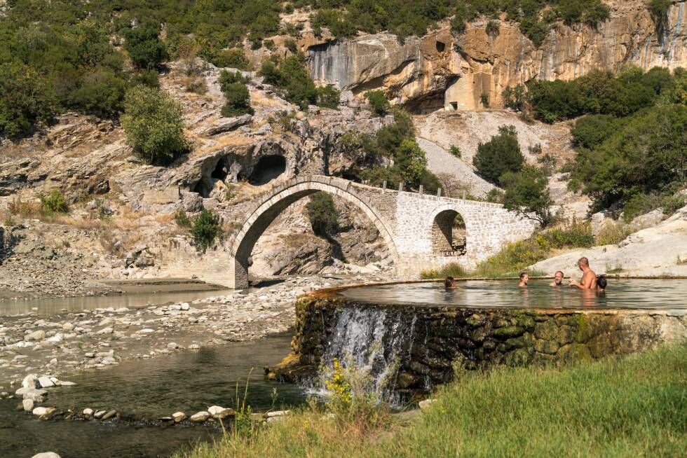 Aguas termales de Bënja, en Albania.