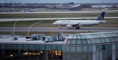 Avión de United Airlines en Chicago.
