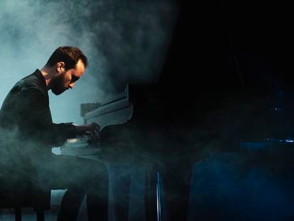 El pianista ruso-alemán Igor Levit en una fotografía promocional de su último álbum, 'Tristan'.