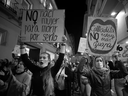 Manifestación en Sevilla por el día internacional de la mujer, el 8 de marzo de 2022.