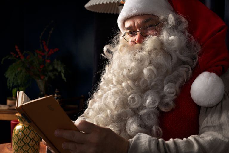 Papa Noel En Estos Tiempos Complejos En Los Que Es Dificil Ver A Tus Seres Queridos Tenemos Que Acordarnos De Todos Amigos Y Familia Familia Mamas Papas El Pais