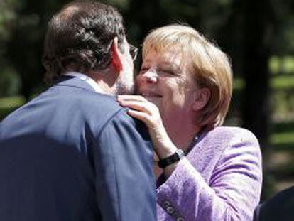 El presidente del Gobierno, Mariano Rajoy, y la canciller alemana, Angel Merkel.