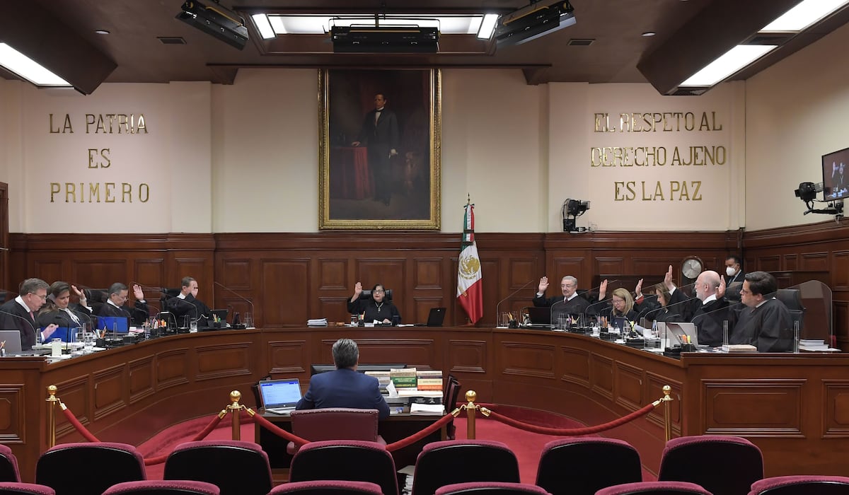La Corte Suprema invalida la primera parte del “plan B” electoral de López Obrador