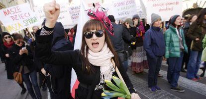 Manifestación feminista en favor del derecho al aborto y el matrimonio gay en Gdansk, el pasado 8 de marzo.
