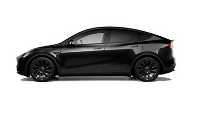 Tesla negro