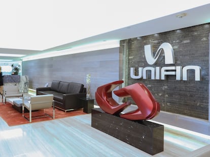 Interior de las oficinas de Unifin en Ciudad de México.