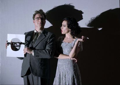 Emilio/Man Ray (Jeremy Ovenden) y Parténope/Nancy Cunard (Brenda Rae), en el tercer acto de la ópera.