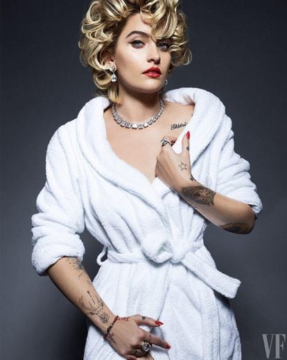 En 2017, Paris Jackson, la hija del fallecido rey del pop, posó a los 19 años para a la edición estadounidense de la revista ‘Vanity Fair’ con un 'look' al más puro estilo Marilyn Monroe.