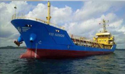 El barco secuestrado en el puerto de Kuantan (Malasia).