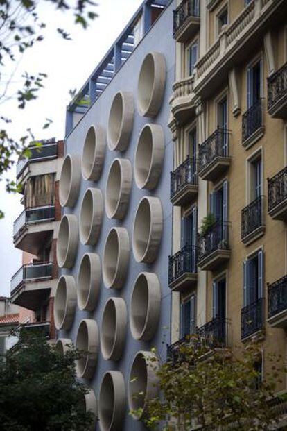 Edifici d'apartaments València, de Mario Catalán (1974).