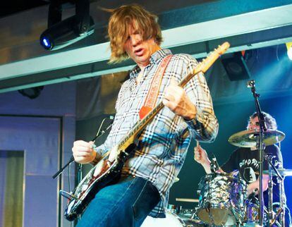 Thurston Moore, durante un concierto.