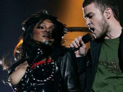 Janet Jackson y Justin Timberlake durante su actuación en la Super Bowl de 2004.