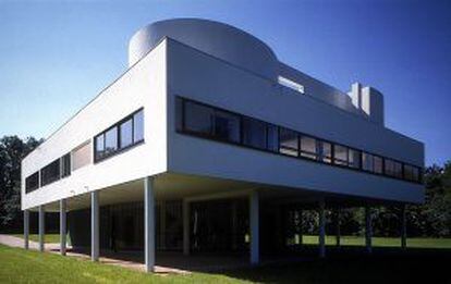 Villa Savoye, de Le Corbusier, en Poissy (Francia).
