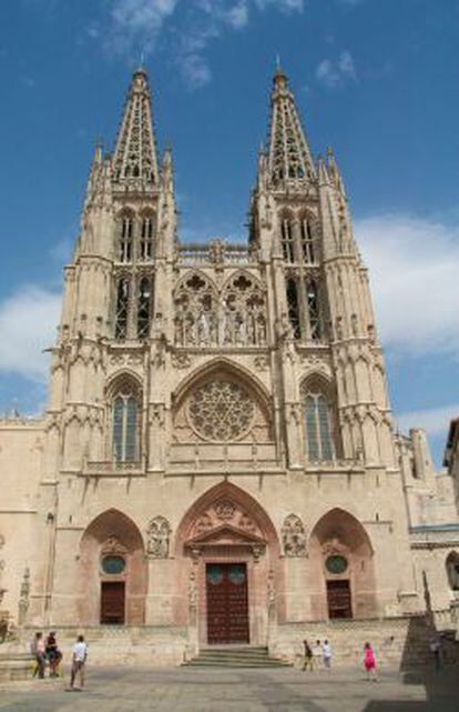 La magn&iacute;fica catedral g&oacute;tica de Burgos.
