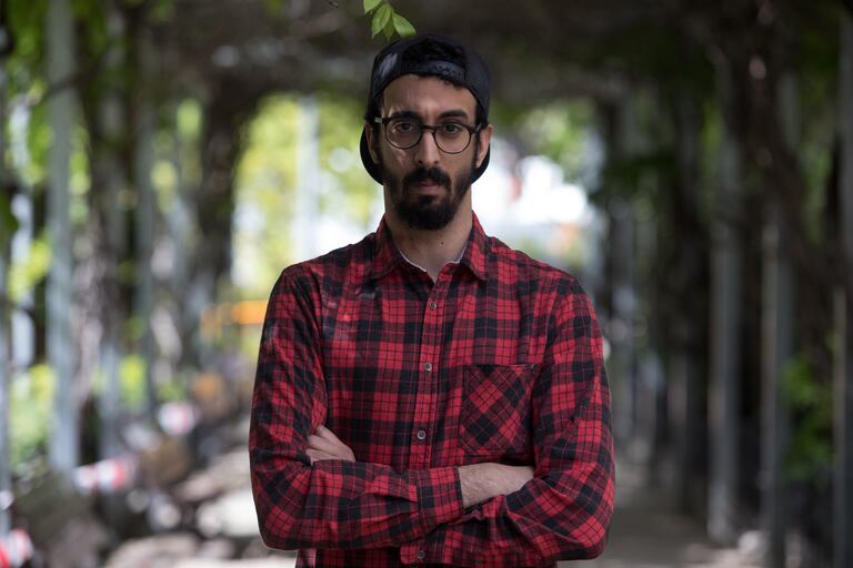 Adam Choukrallah posa en Alcobendas , Madrid.
