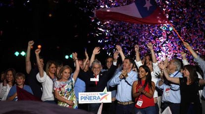 Piñera celebra la victoria.
