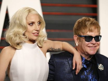 Lady Gaga y Elton John, en la fiesta post Oscar de &#039;Vanity Fair&#039; el pasado febrero.