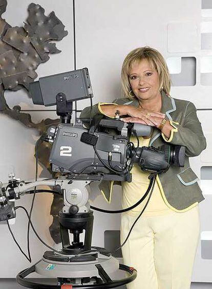 María Teresa Campos, en 2008 cuando presentaba ‘La mirada crítica’ en Telecinco.