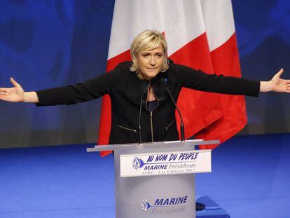 Marine Le Pen exposa el seu programa electoral, diumenge a Lió.