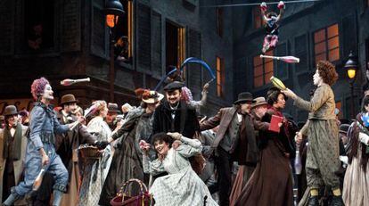 Escena de la producción de la ópera 'La bohème" que el Liceo retransmite a 380 cines 18 países.
