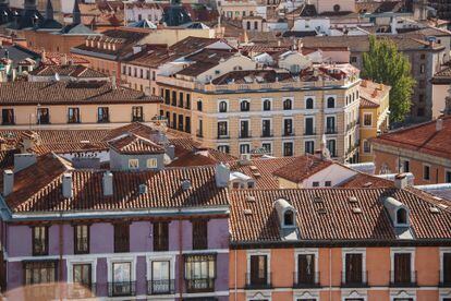 Residential buildings in Madrid, Spain (Sabadell - mercado de alquiler)