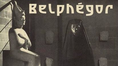 Una imagen de la serie de 1965, 'Belfegor o el fantasma del Louvre'.