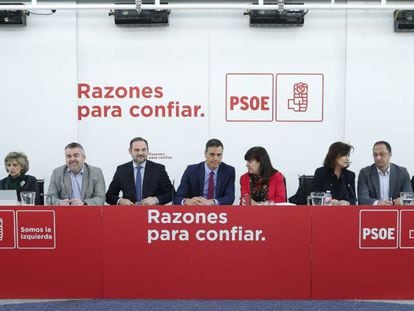 Pedro Sánchez preside la reunión de la ejecutiva socialista este martes 8 de enero.