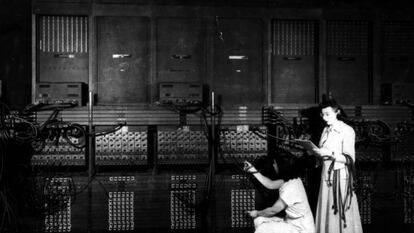 El ordenador ENIAC en la década de los 40