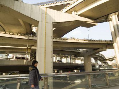 Autopistas elevadas en Shangh&aacute;i.