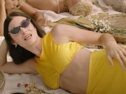 Lorde en el videoclip de su nuevo trabajo 'Solar Power'.