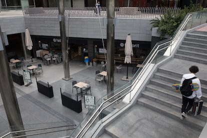 La zona empresarial de Azca, en Madrid, semidesierta debido al teletrabajo en una imagen de finales de septiembre.