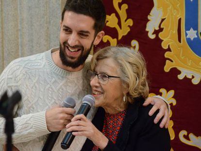 Carmena vs. Broncano: pelea de gallos con guion de Forocoches