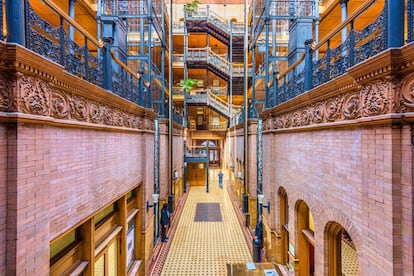 Interior del Bradbury Building, escenario de películas como 'Blade Runner'.