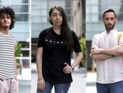Tres voluntarios de Cogam y Fundación Triángulo que conciencian sobre la lgtbifobia deciden “dar la cara” ante los ataques de la extrema derecha al colectivo