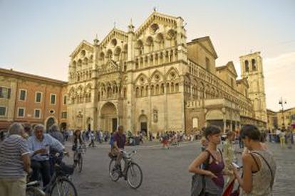 Catedral de San Jorge, en el centro histórico de Ferrara (Italia).