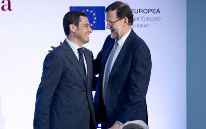 Mariano Rajoy y Juan Manuel Moreno este martes en Sevilla.